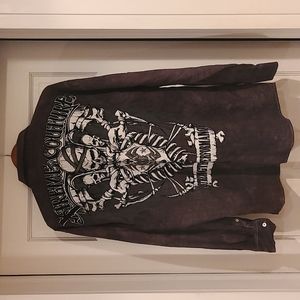 Extreme Couture Men's Skull Motif Button-down